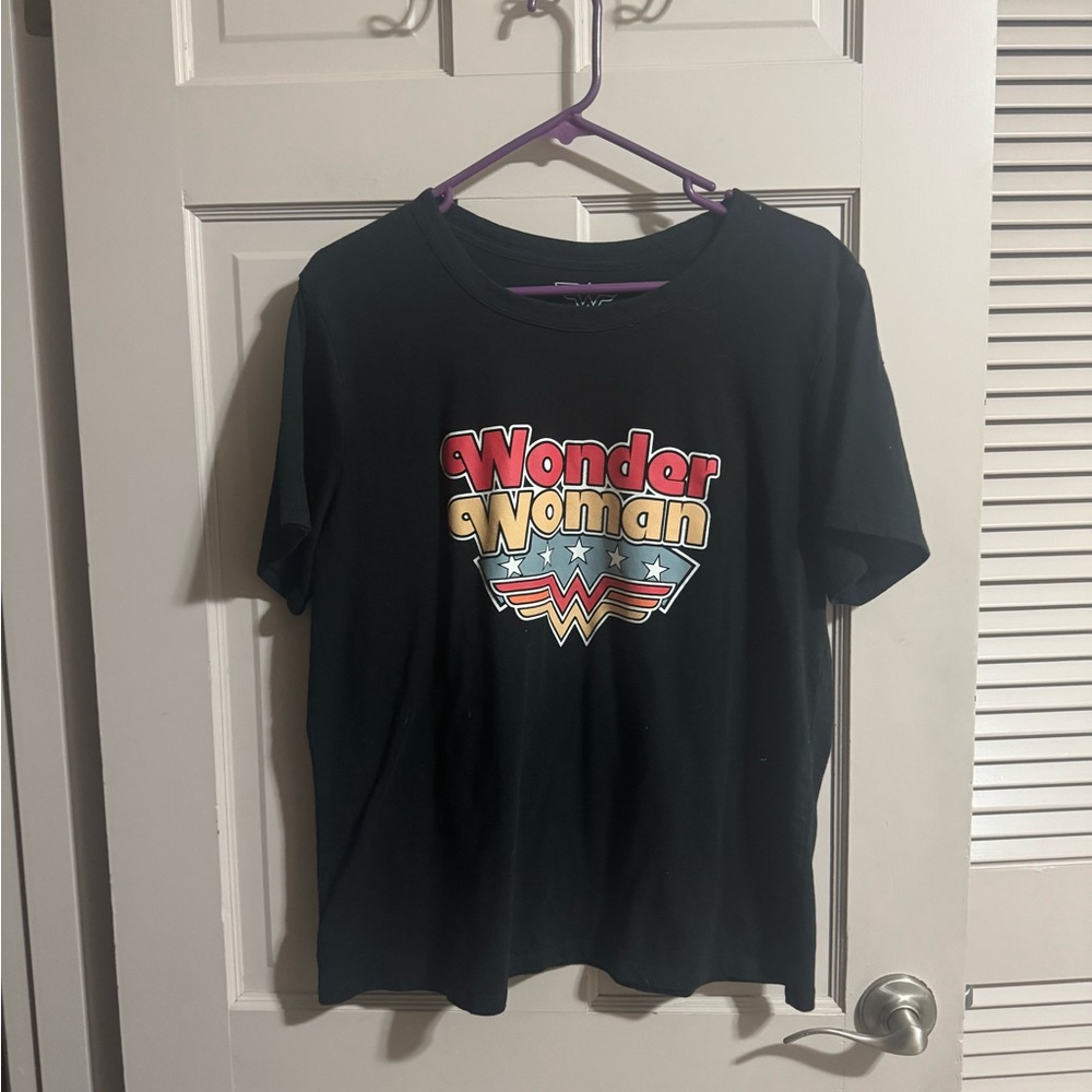 Womens Wonder Woman T-shirt Size XL